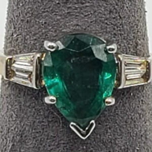 emerald fine jewelry ring for sale