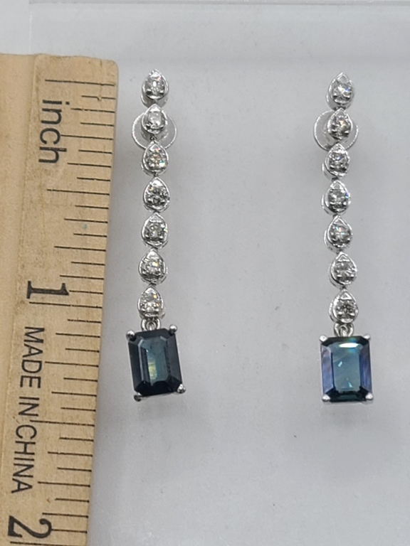 Blue Sapphire Earrings size